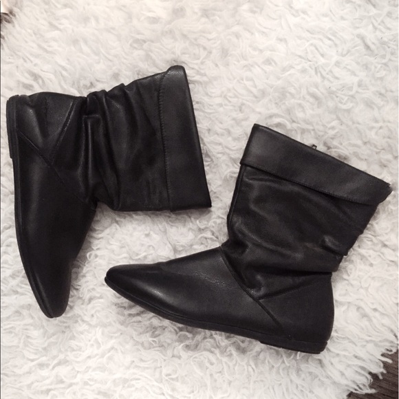 short black slouch boots